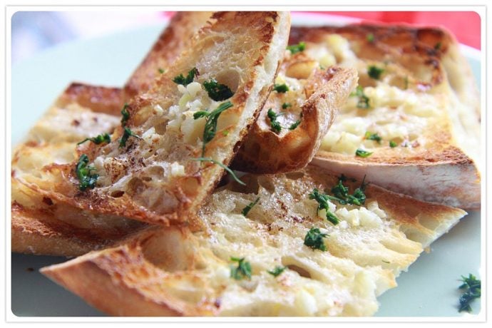 ElenaSuggests [CC BY-SA 3.0 (https://creativecommons.org/licenses/by-sa/3.0)]