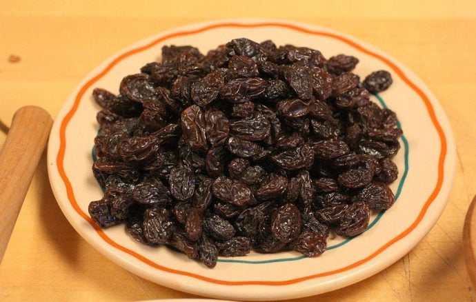 Bowl of sultanas
